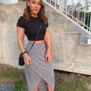 Meet your Posher, Lydia